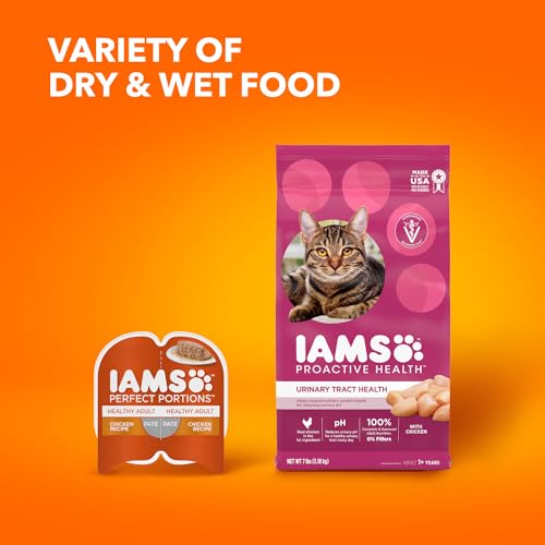 IAMS PROACTIVE HEALTH Adult Urinary Tract Health Dry Cat Food with Chicken, 7 lb. Bag