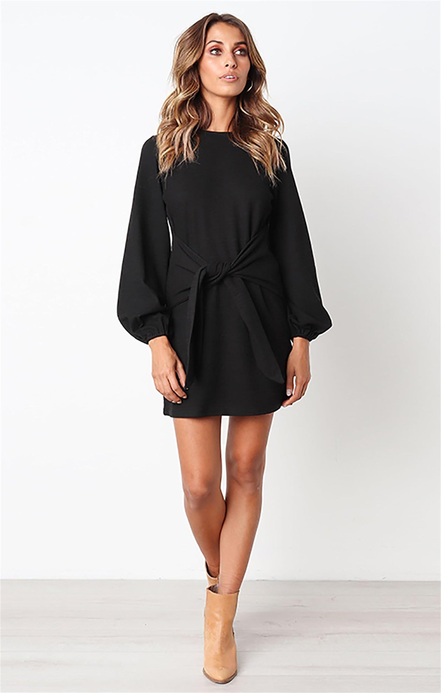 Women's Elegant Long Lantern Sleeve Short Dress